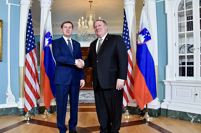 File:Secretary Pompeo Greets Slovenian Foreign Minister Cerar (46331722751).jpg