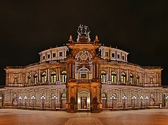 Дрезден, Семперопер во Германија.