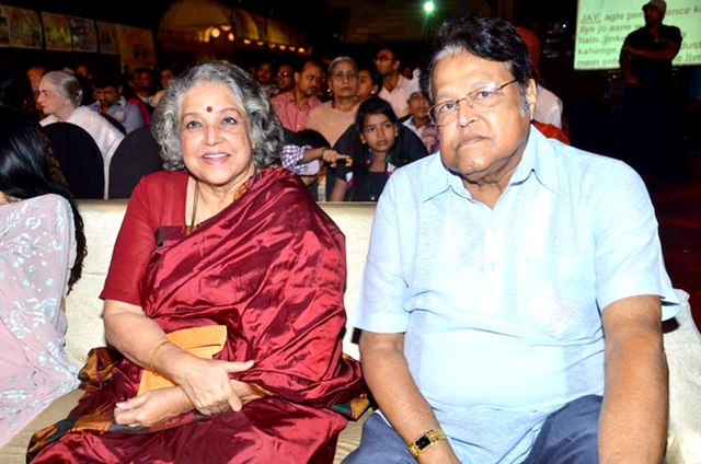 Shubha Khote with her younger brother Viju Khote