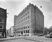 Spuistraat 220, voorgevel Bungehuis, Letterenfaculteit; oktober 1984