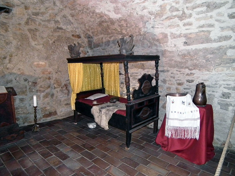 File:Spissky Hrad, interior, 09.jpg