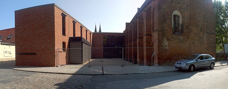 File:Stadtbibliothek Stendal Panorama.jpg