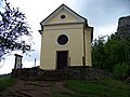 Čeština: Svatý Jan pod Skalou, okres Beroun. Kaple Povýšení svatého Kříže. English: Svatý Jan pod Skalou, Beroun District, Central Bohemian Region, Czech Republic. Chapel of the Exaltation of the True Cross. This is a photo of a cultural monument of the Czech Republic, number: 33874/2-386. Památkový katalog  · MIS  · hledat obrázky  · hledat seznamy  · Wikidata Camera location 49° 58′ 15.6″ N, 14° 08′ 05.6″ E    View all coordinates using: OpenStreetMap