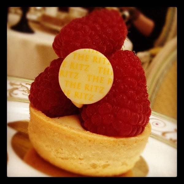 File:Tea at the Ritz... Highly recommend. -igerslondon -london -uk -tea -foodporn -raspberry -ritz -cake (8028007621).jpg