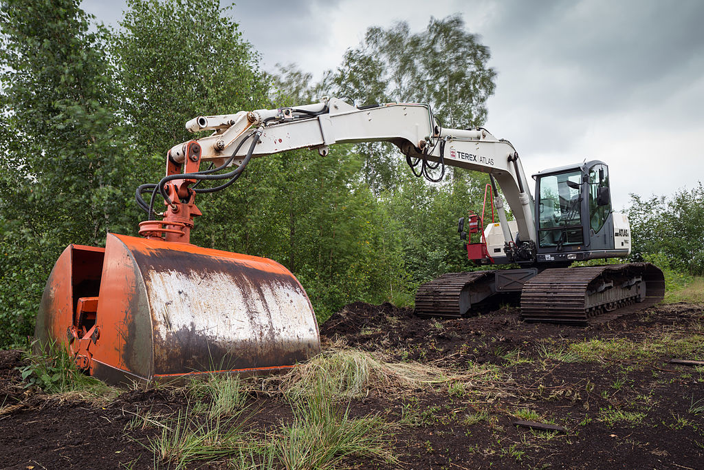 macchine atlas 1024px-Terex_Atlas_excavator_190LC_peat_exploitation