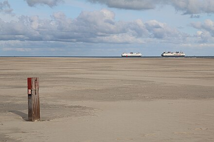 Teso ferries meeting halfway between Texel and Den Helder