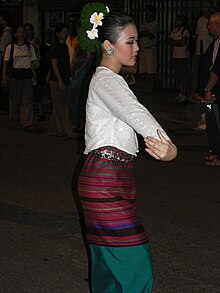 Thai dancer Chiang Mai 2005 045.jpg