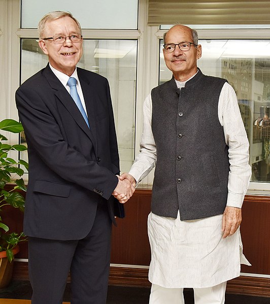 File:The European Union Ambassador to India, Mr. Tomasz Kozlowski calling on the Minister of State for Environment, Forest and Climate Change (Independent Charge), Shri Anil Madhav Dave, in New Delhi on February 17, 2017.jpg