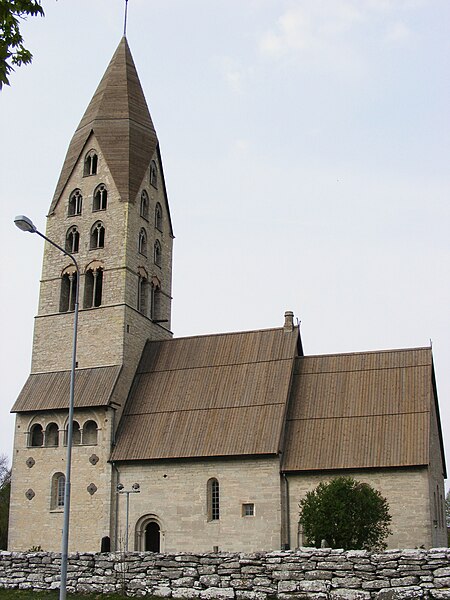 File:Tingstäde kyrka.JPG