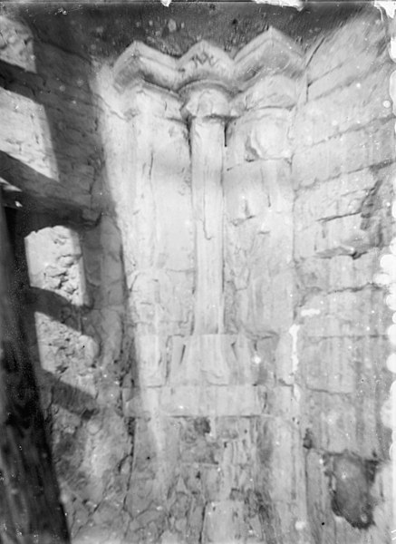 File:Toren, interieur detail hoekpilaster zuid kapel, 1e verdieping - Enschede - 20071249 - RCE.jpg