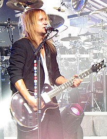 Caffery tampil dengan Trans-Siberian Orchestra pada tahun 2007