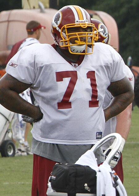 Trent williams 2011.jpg