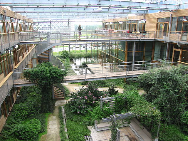 640px-Wageningen_University_-_Building_Lumen.JPG (640×480)