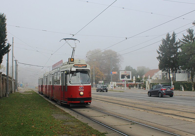 File:Wien-wiener-linien-sl-71-1060150.jpg