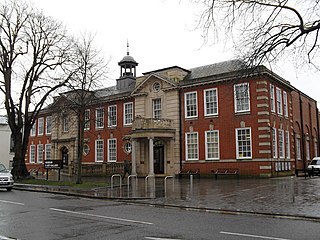 <span class="mw-page-title-main">Worthing Museum and Art Gallery</span> Museum in Worthing, England