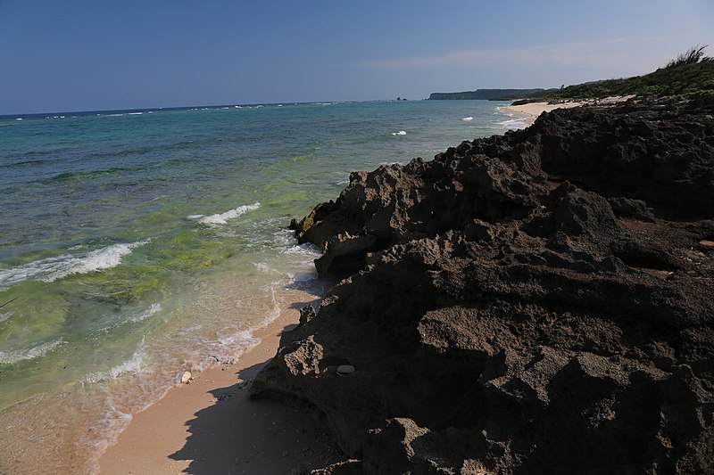 File:Yonashiroikei, Uruma, Okinawa Prefecture 904-2421, Japan - panoramio.jpg