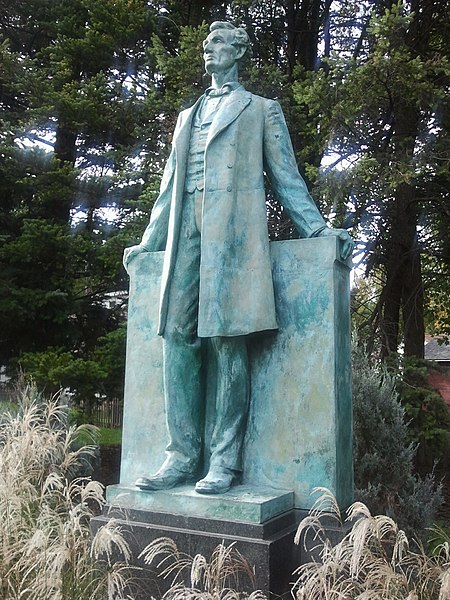 File:"Lincoln the Lawyer" by Lorado Taft.jpg