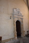 Porte intérieure de l'église Saint-Nicolas (1562).