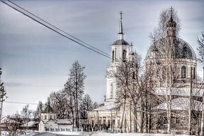 Церковь с. Русские Краи - panoramio.jpg