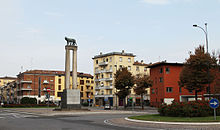 Il monumento alla lupa presso Porta Galera.