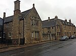 Paine's Almshouses 100119 Paine's Almshouses West Street Oundle 4-10-20.jpg