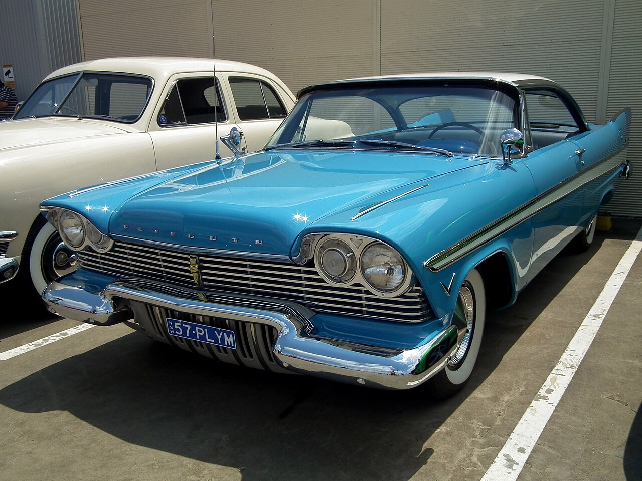 File:Plymouth Belvedere Maple St.jpg - Wikimedia Commons