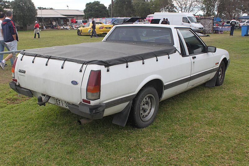 File:1995 Ford Falcon (XG) Longreach GLi utility (20869106866).jpg