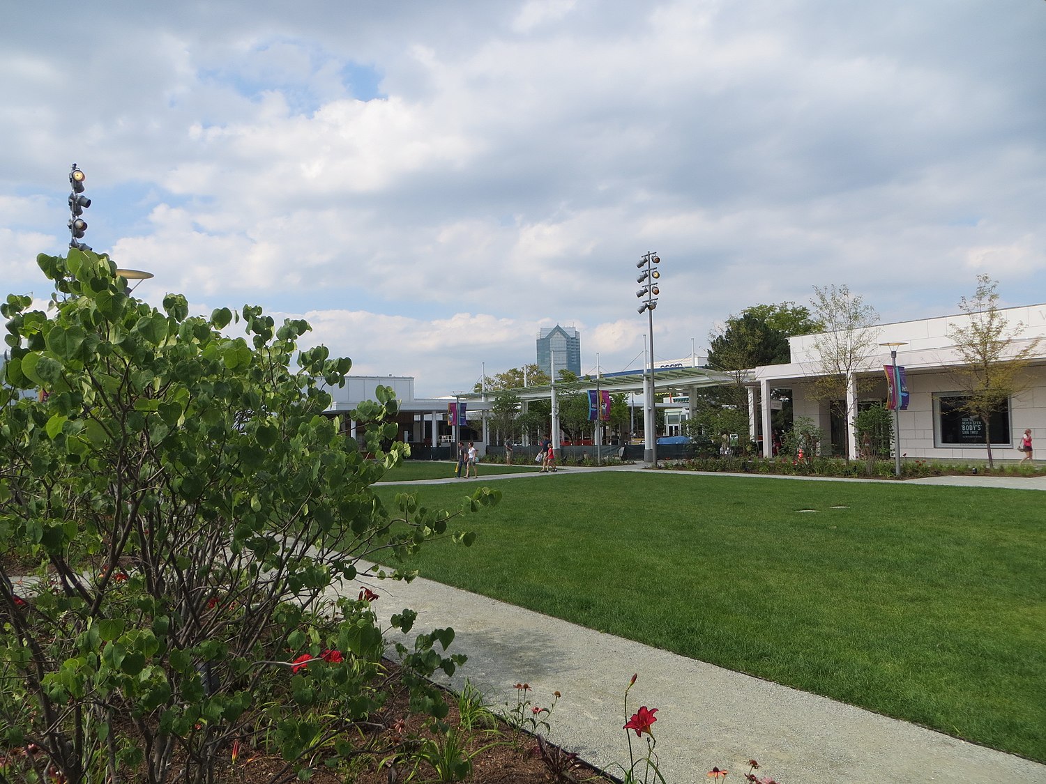 Louis Vuitton Chicago Oakbrook Center Store in Oakbrook, United States