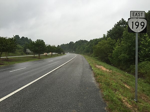 View east along SR 199 just south of US 60 in Lightfoot, James City County