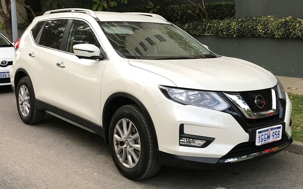 File:2017 Nissan X-Trail (T32) Ti 4WD wagon (2018-10-12) 02.jpg