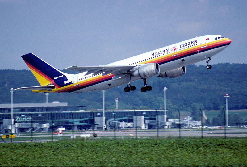 File:261ad - Fly Air Airbus A300B4-2C; TC-FLF@ZRH;27.09.2003 (5126907448).jpg