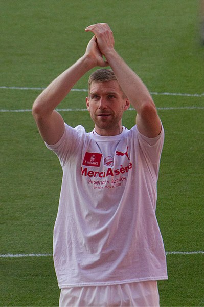 Mertesacker with Arsenal in 2018