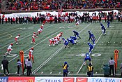 Philpot (5) and the Calgary Dinos in the 55th Vanier Cup 55th Vanier Cup ULaval 07.jpg