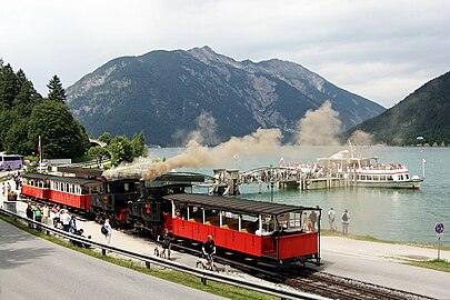 2005, Seespitz mit Schiff und Bahn in Eben am Achensee