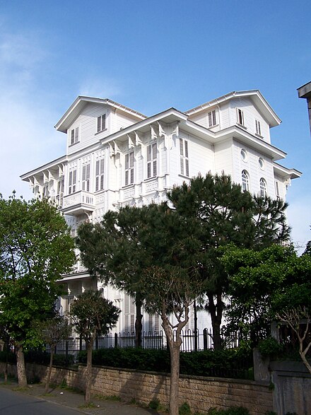 One of the typical wooden mansions on Büyükada