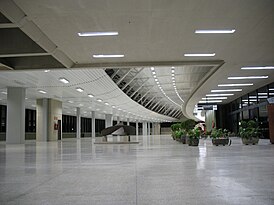 Аэропорт Танкреду Невес