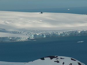 View from Half Moon Island to the Arbanassi Nunatak