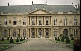 Since its creation, the Archives Nationales has been purposed to making records available to the people. Archives-Nationales-01.jpg