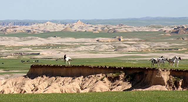 File:Badlands_SD_USA3.jpg