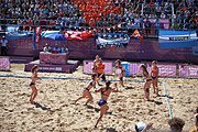 Deutsch: Beachhandball bei den Olympischen Jugendspielen 2018; Tag 3, 10. Oktober 2018; Mädchen, Vorrunde, Gruppe B - Niederlande-Argentinien 2:0 English: Beach handball at the 2018 Summer Youth Olympics at 10 October 2018 – Girls Preliminary Round Group B‎ – Netherlands-Argentina 2:0