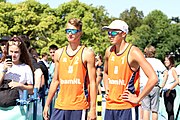 Deutsch: Beachvolleyball bei den Olympischen Jugendspielen 2018; Tag 8, 14. Oktober 2018; Mädchen, Achtelfinale – Mexiko-China 0:2 (15–21/16–21) English: Beach volleyball at the 2018 Summer Youth Olympics at 14 October 2018 – Girls Round of 16 – Mexico-China 0:2 (15–21/16–21)