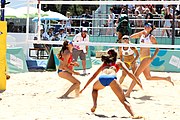 Deutsch: Beachvolleyball bei den Olympischen Jugendspielen 2018; Tag 9, 15. Oktober 2018; Mädchen, Viertelfinale: Puerto Rico-Russland 0–2 (12–21/10–21) English: Beach volleyball at the 2018 Summer Youth Olympics at 15 October 2018 – Girls Quarterfinals: Puerto Rico-Russia 0–2 (12–21/10–21)
