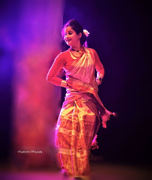 File:Bihu Dance - Assamese Traditional.jpg