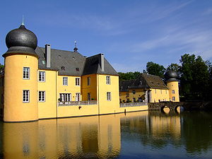 Gudenau moated castle, September 2006