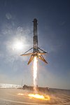 CRS-8 prima etapă de aterizare (25790039543) .jpg