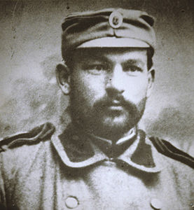 Димитрије Туцовић држао је позицију на Враче Брду где је погинуо.