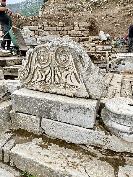 File:Carved Sculptural Relief, Ephesus Archaeological Site, Selcuk, Turkiye (53526100731).jpg