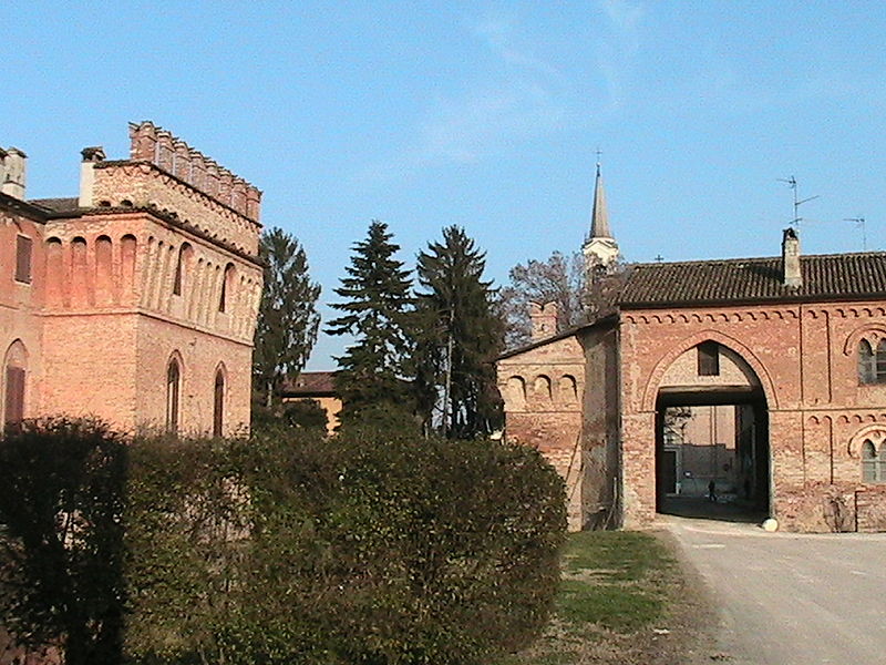 File:Cicognolo (13) - Il Castello.JPG