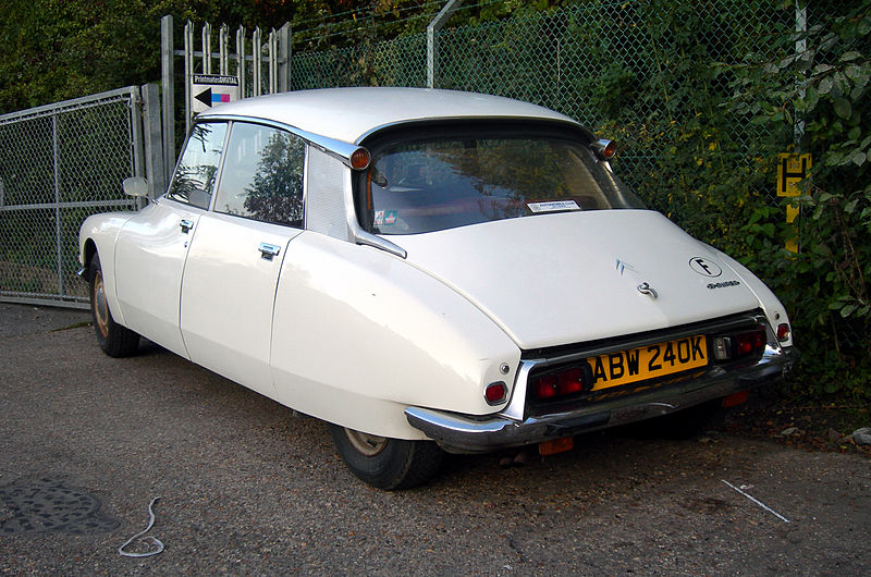 File:Citroen DS (5094201374).jpg