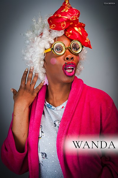 File:Comedian Serena Monay as Wanda.jpg